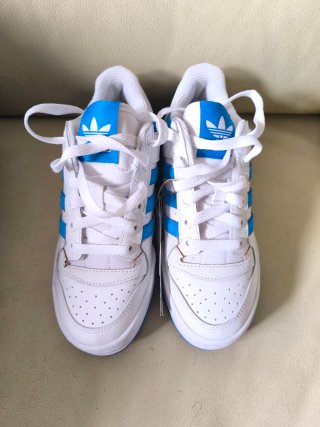 Sneakers Adidas donna in pelle