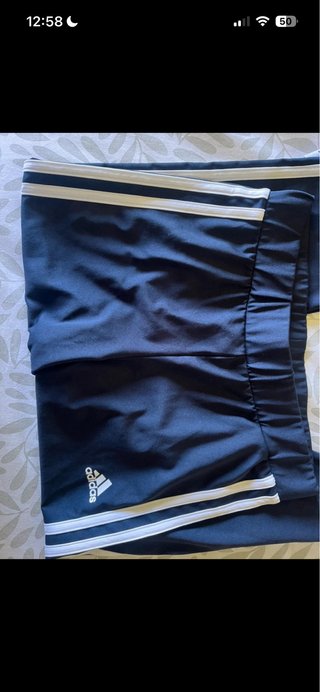 Mallas de Adidas azules y blancas nuevas