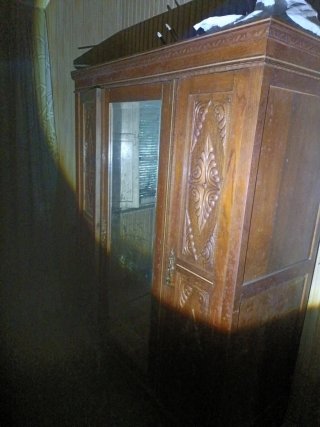Habitación antigua tallada completa madera maciza