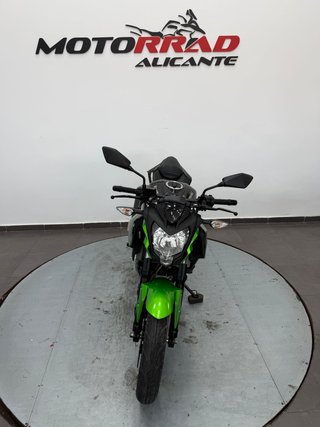 Kawasaki Z125 2023 Naked Negra/Verde
