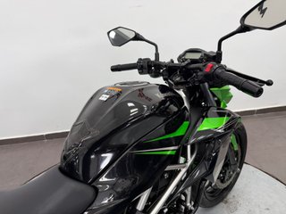 Kawasaki Z125 2023 Naked Negra/Verde