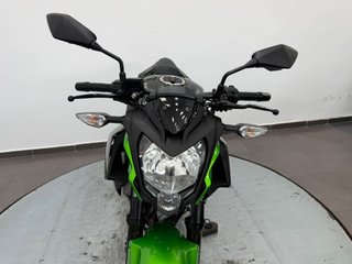Kawasaki Z125 2023 Naked Negra/Verde