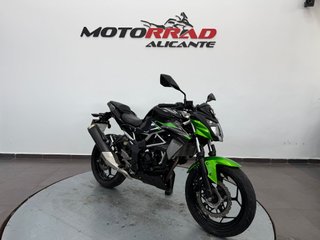Kawasaki Z125 2023 Naked Negra/Verde