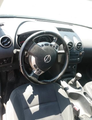 Nissan Qashqai 2012
