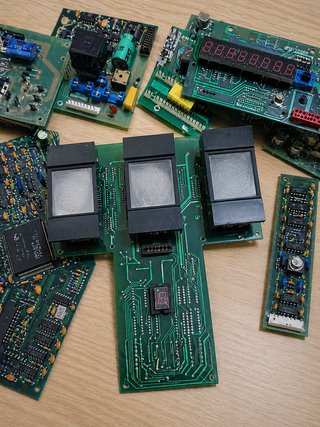 Lote placas y recambios tragaperras