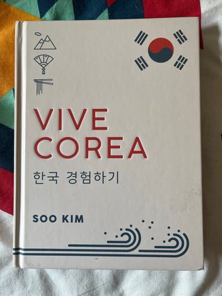 Vive Corea Coreano  larousse Libro devocabulario