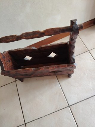 Portariviste in legno massiccio