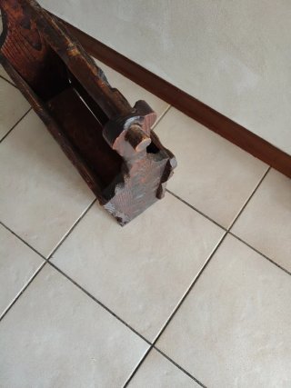 Portariviste in legno massiccio