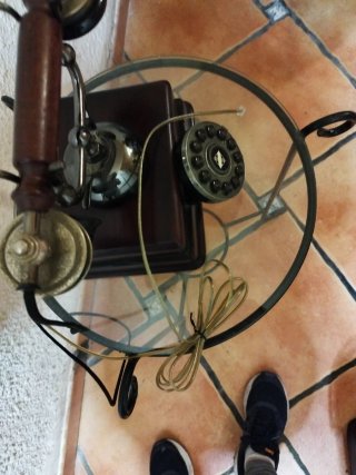 Teléfono Antiguo Vintage Marrón y Plata