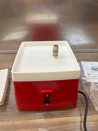 Molinillo de vidrieras con deflector acrílico, máquina