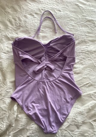 Bañador lila talla 48 nuevo