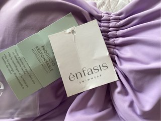 Bañador lila talla 48 nuevo