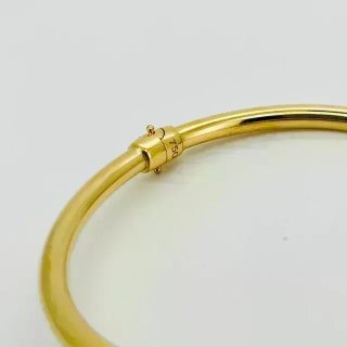Pulsera de oro con diamantes