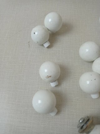 Pomos antiguos cerámica y metal