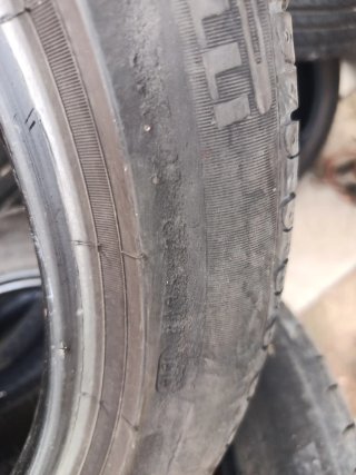 Neumático 225/45 R17