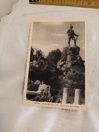 Foto Monumento Cap. Vittorio Bottego Parma