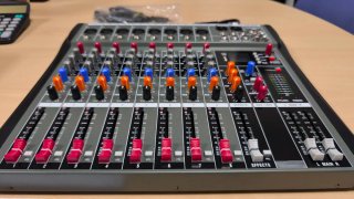 Console audio Depusheng DM8