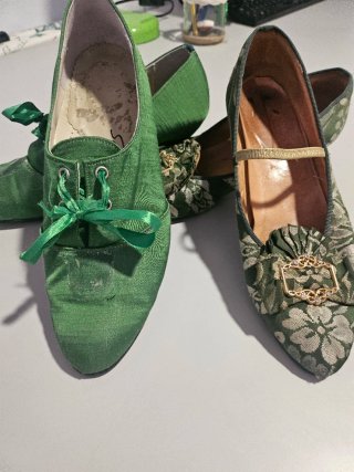 Traje de Fallera verde y blanco