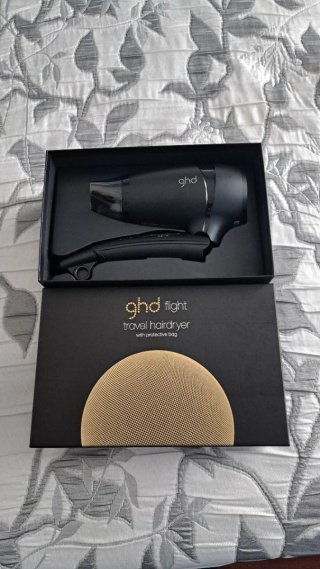 Secador de viaje ghd negro