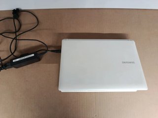 Mini portátil Samsung N150 Blanco