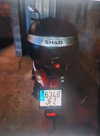 Moto Scooter Negra Xirex 125cc