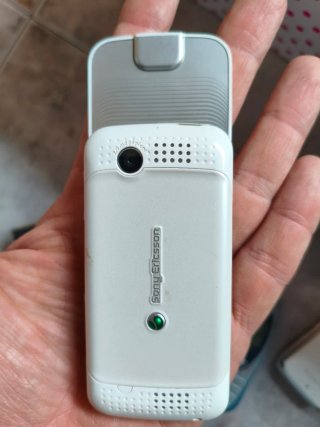 Teléfono Móvil Sony Ericsson Blanco Vintage