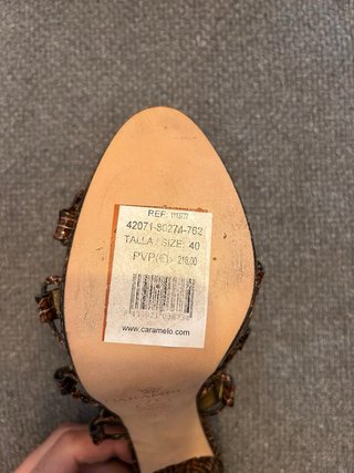 Sandalias tacón Caramelo T40 efecto piel serpiente