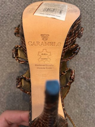 Sandalias tacón Caramelo T40 efecto piel serpiente