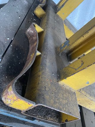 Porta bidones industrial amarillo