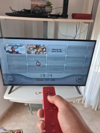 Nintendo Wii mini + 5 Juegos