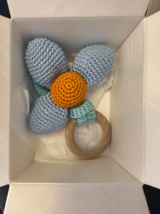 Sonajero de crochet para bebé