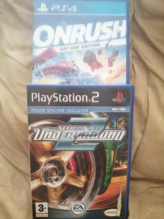 PS4 Onrush y PS2 Need for Speed Underground 2