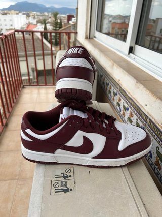 Nike Dunk Low Granate/Burdeos Talla 45