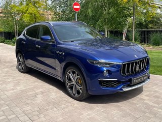 Maserati Levante Maserati Levante V6 350 HP AWD GranLusso