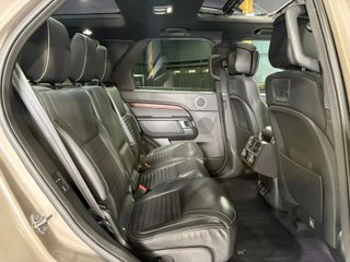 Land Rover Discovery 5 R-Dynamic HSE 7 asientos
