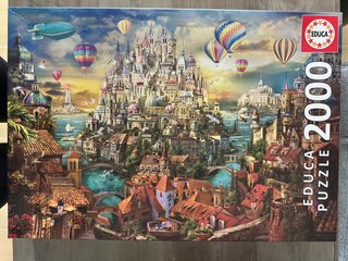 Puzzle Educa 2000 Piezas Ciudad Fantasía