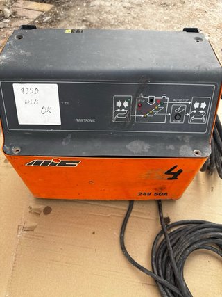 Cargador Baterías Industrial MIC 24V 50A