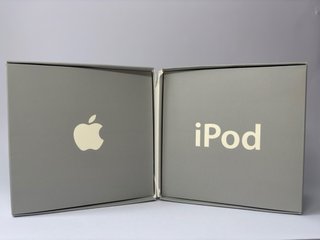 Apple iPod Clásico 2ª Gen 20GB A1019 (M8741Y/D)