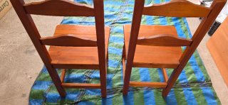 2 Sillas de Madera Pino
