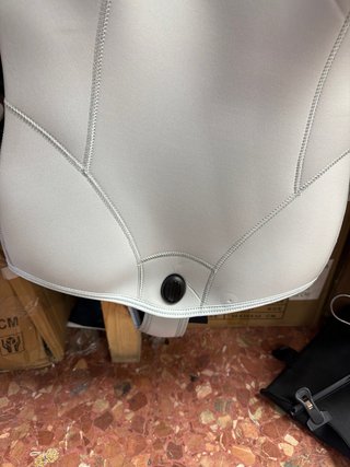 Traje de neopreno Aqualung con capucha