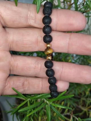 Pulsera Ojo de Tigre y roca volcánica