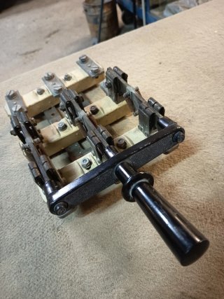 Interruptor Guillotina Antiguo
