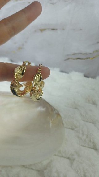 Pendientes Aro Bañados en Oro Llave Griega
