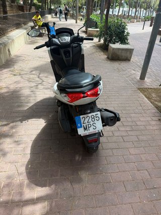 Yamaha NMAX 125 - 11.500 km
