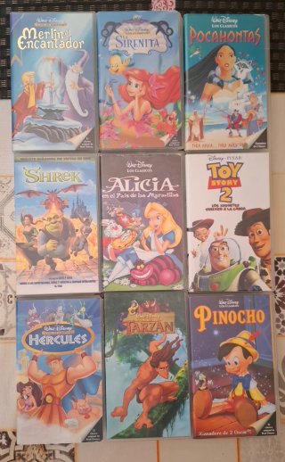 18 Películas VHS Disney Clásicos