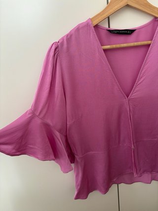Blusa Zara cruzada manga acampanada