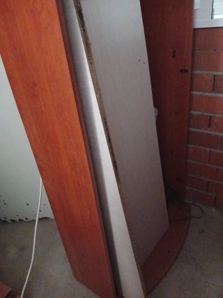 Mueble de salón madera y plástico y vidrio