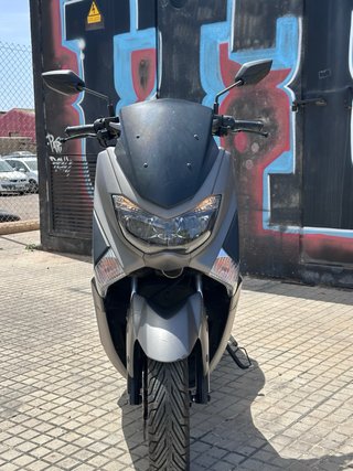 Yamaha NMAX 125cc Gris