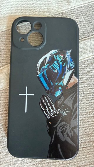 Funda iPhone 15 con diseño de coche