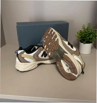 New Balance 530 Beige Marrón Talla 36
